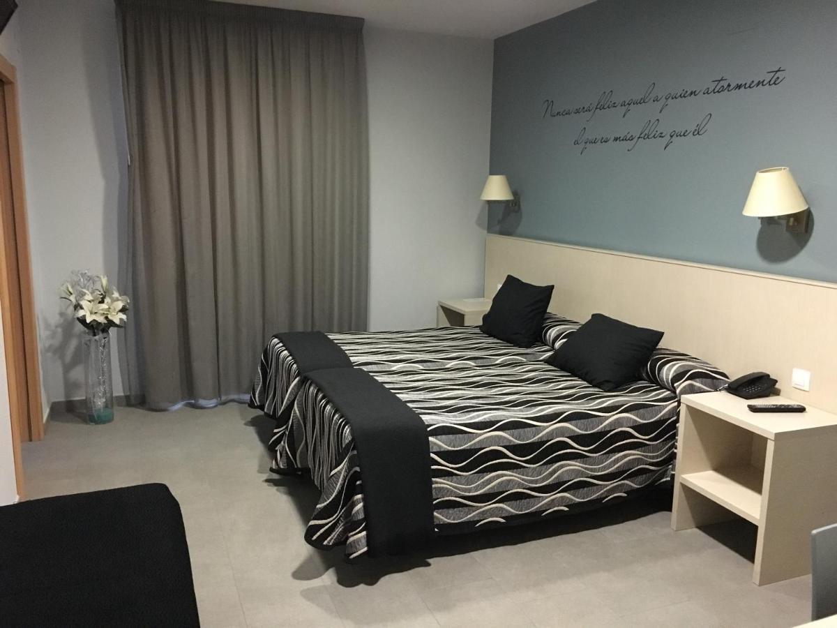Hotel Hm Альфаро Экстерьер фото
