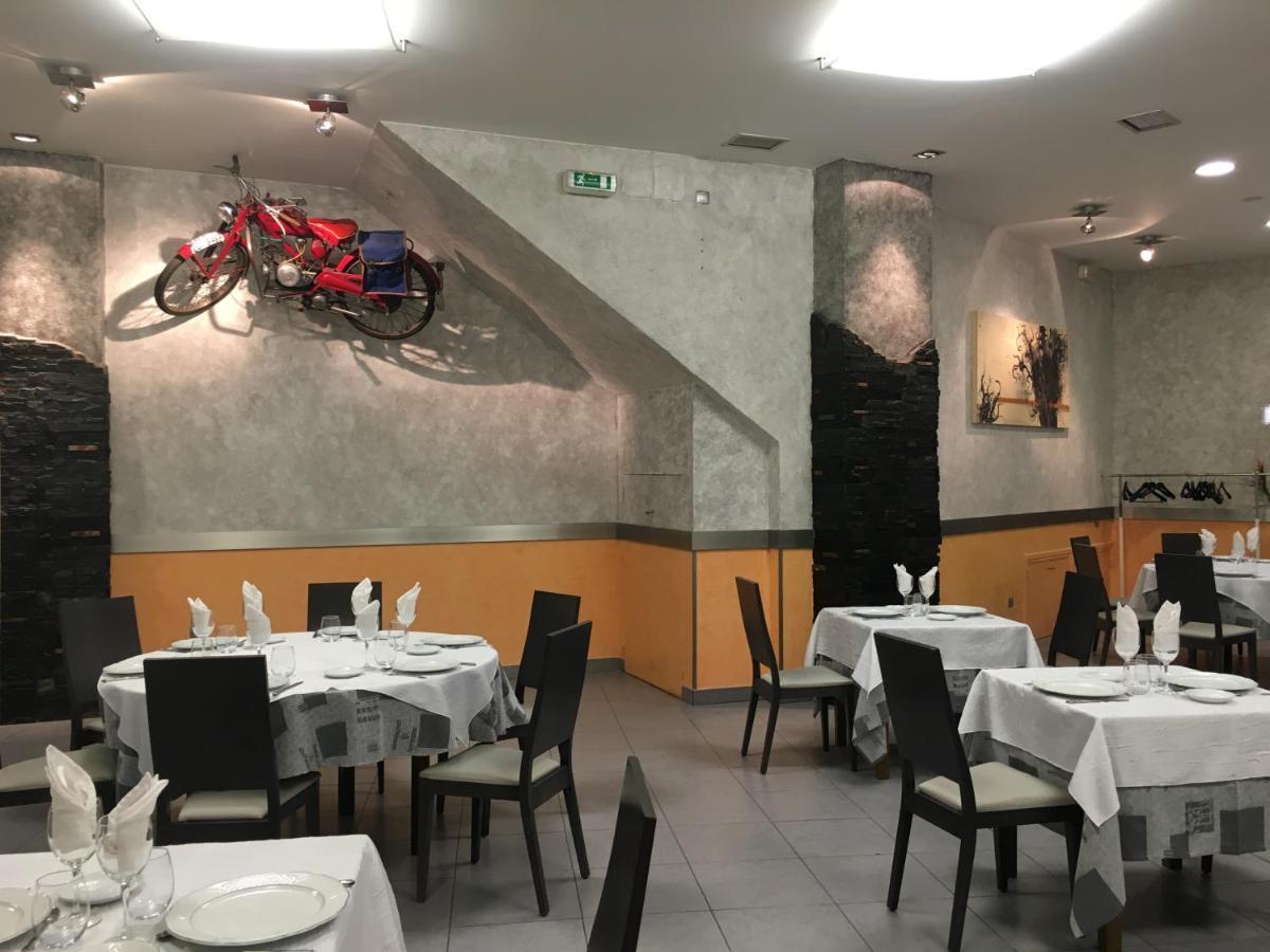 Hotel Hm Альфаро Экстерьер фото